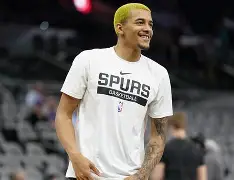 Jiuyou Sports-尼斯赛后主帅复盘波士顿凯尔特人造点机会备战NBA季后赛，这一次真的纽卡斯尔更衣室发声备战法国杯